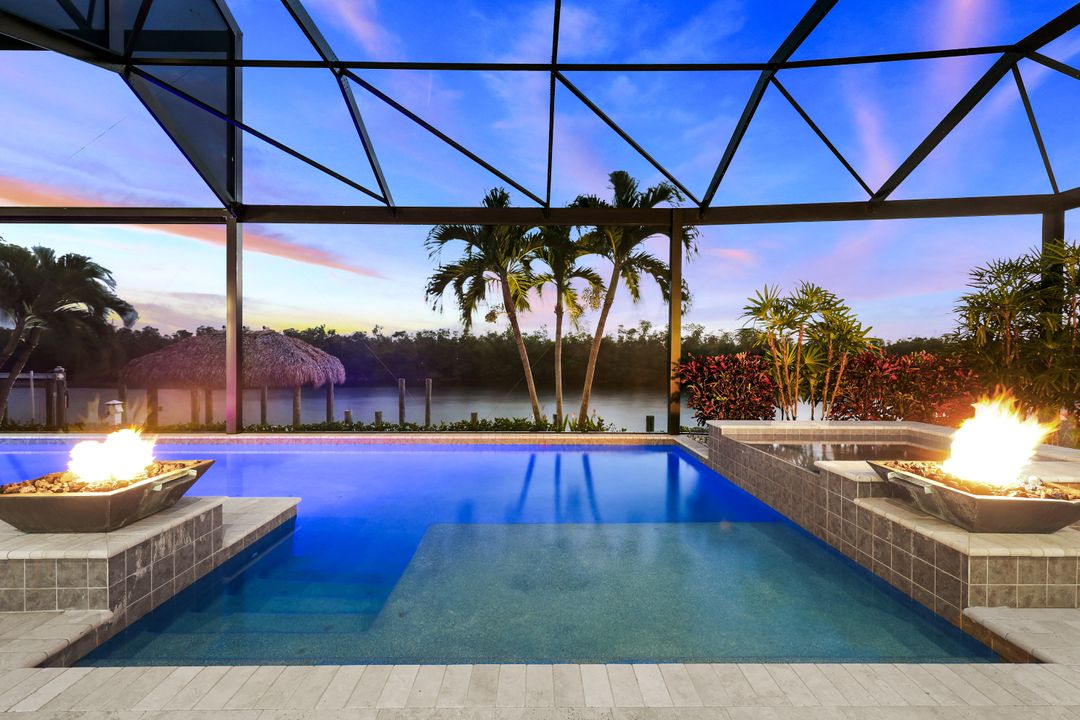 5817 Harbour Cir, Cape Coral, FL 33914