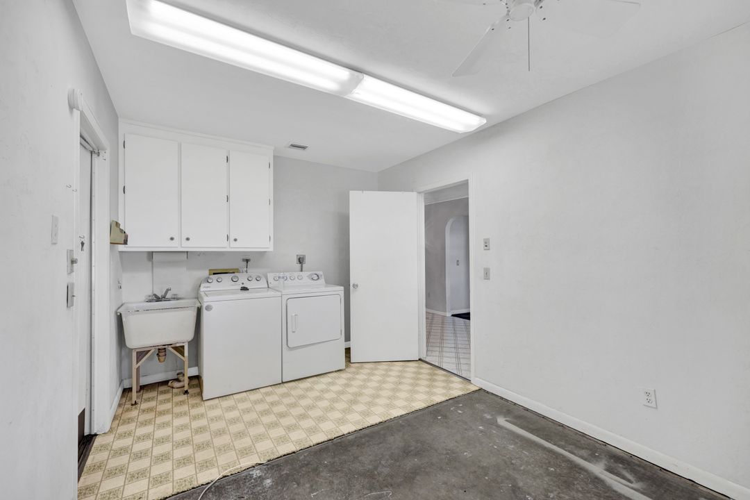 263 Shadowridge Ct, Marco Island, FL 34145