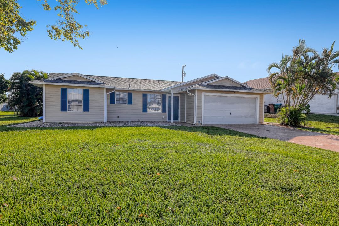 1319 SW 9th Ct, Cape Coral, FL 33991