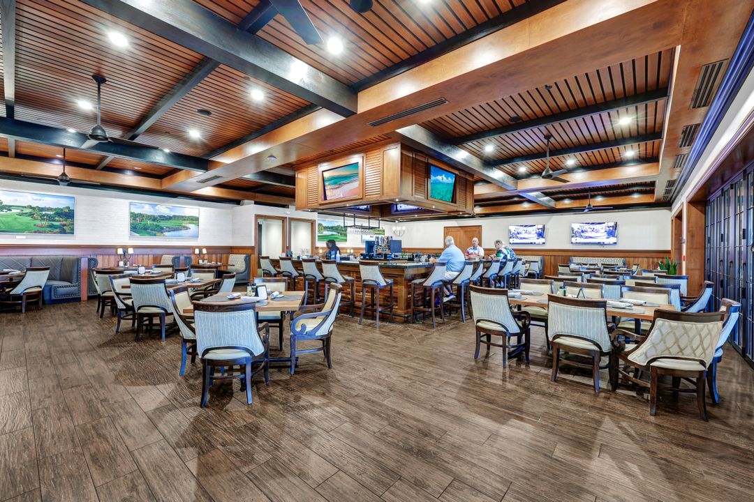 10420 Washingtonia Palm Way, Fort Myers, FL 33966