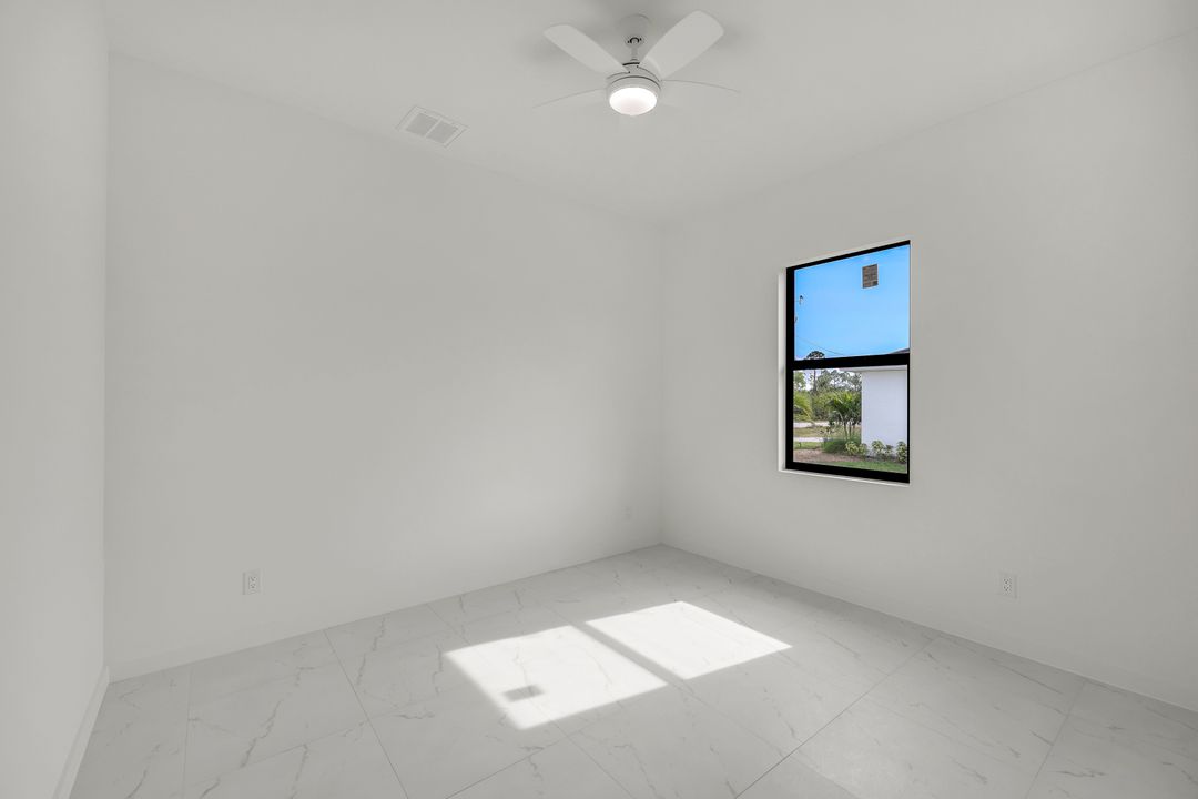4138 NE 23rd Ave, Cape Coral, FL 33993