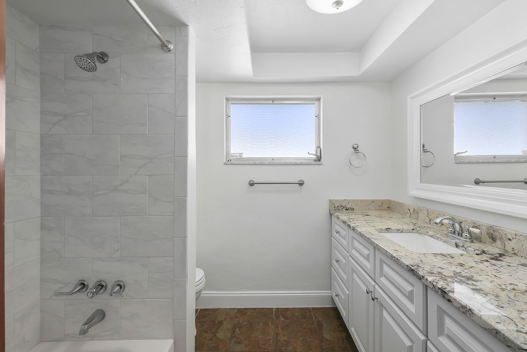 1569 Woodwind Ct, Fort Myers, FL 33919
