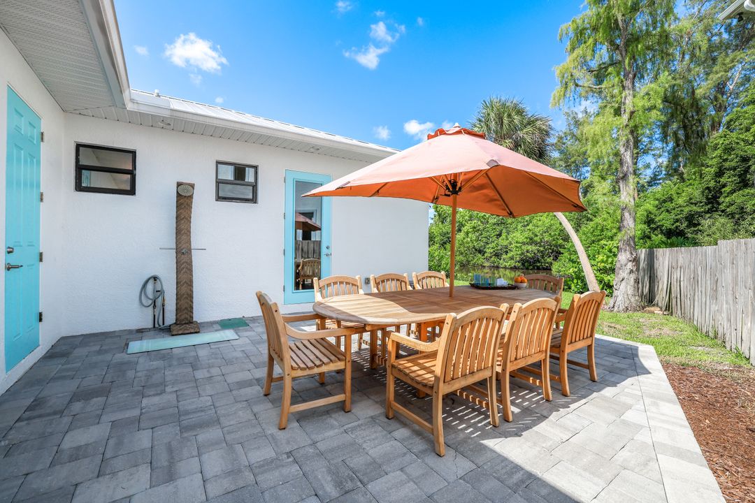 3980 Full Moon Ct, Naples, FL 34112