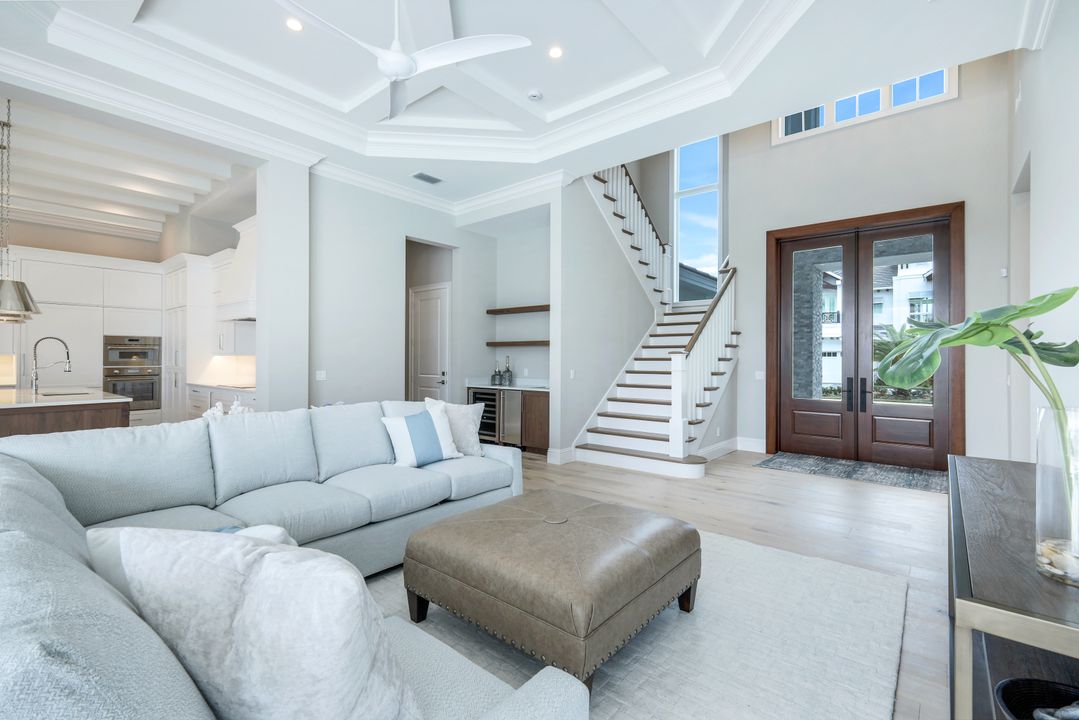 1271 Orange Ct, Marco Island, FL 34145