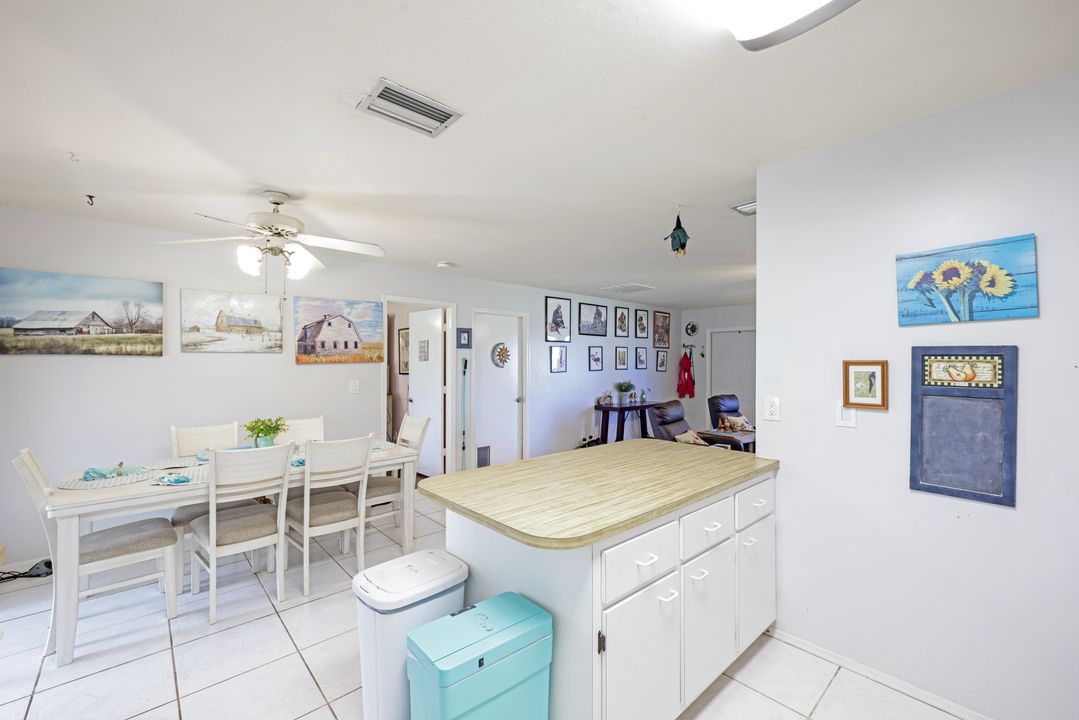 210 SE 19th Ln, Cape Coral, FL 33990