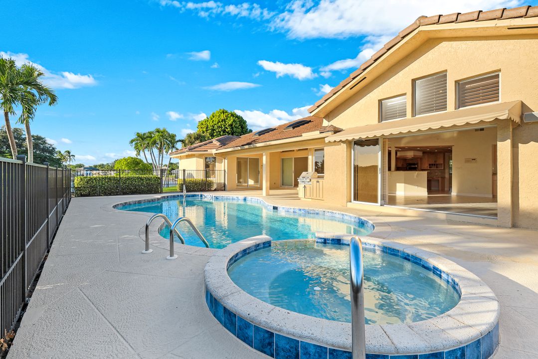 954 Bal Isle Dr, Fort Myers, FL 33919