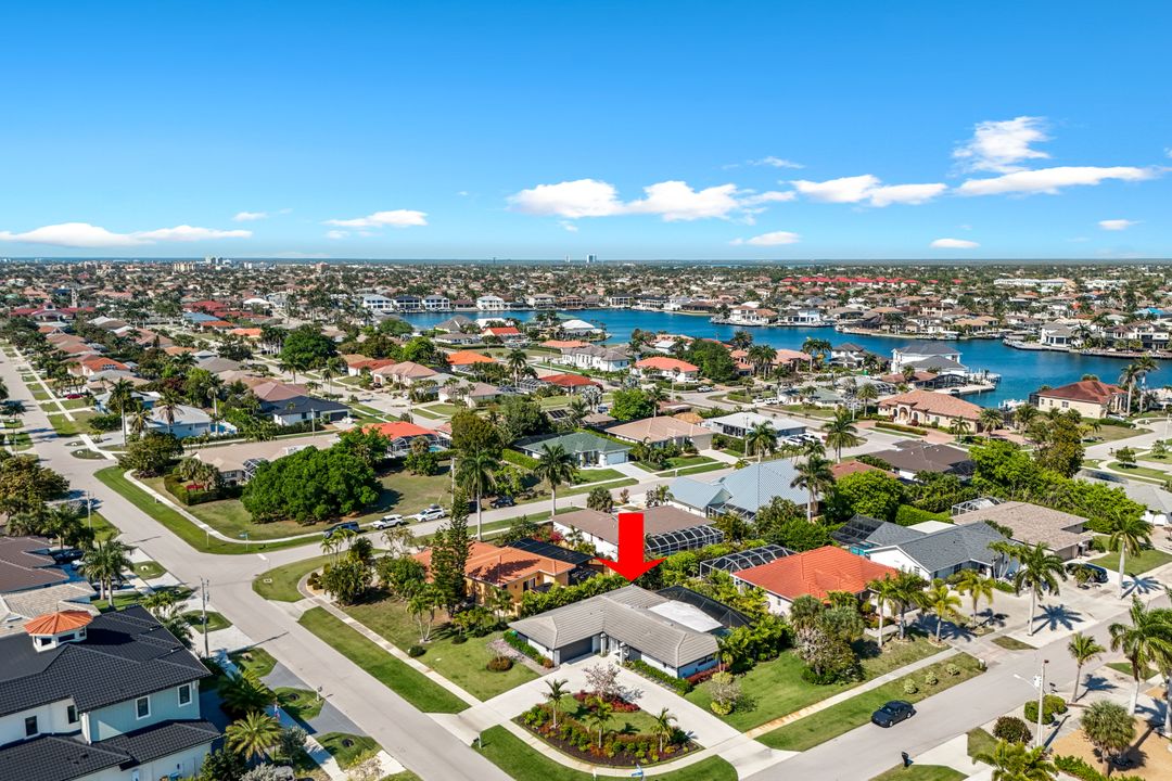 291 W Flamingo Cir, Marco Island, FL 34145