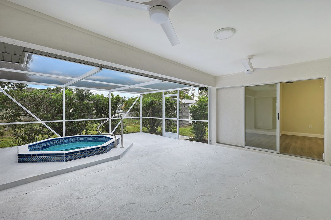 23167 Aberdeen Ave, Port Charlotte, FL 33952