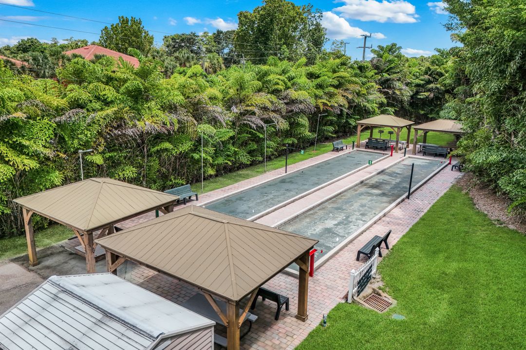 6384 Huntington Lakes Cir #103, Naples, FL 34119