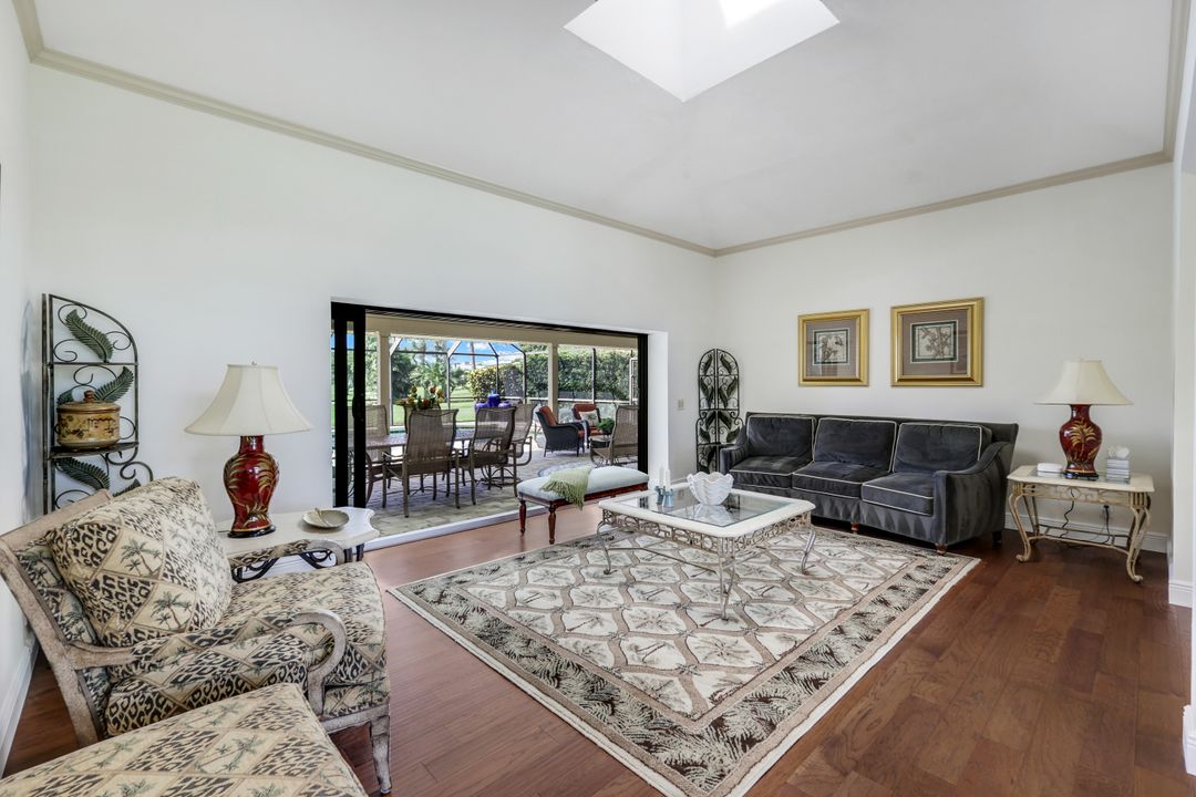 16902 Timberlakes Dr, Fort Myers, FL 33908