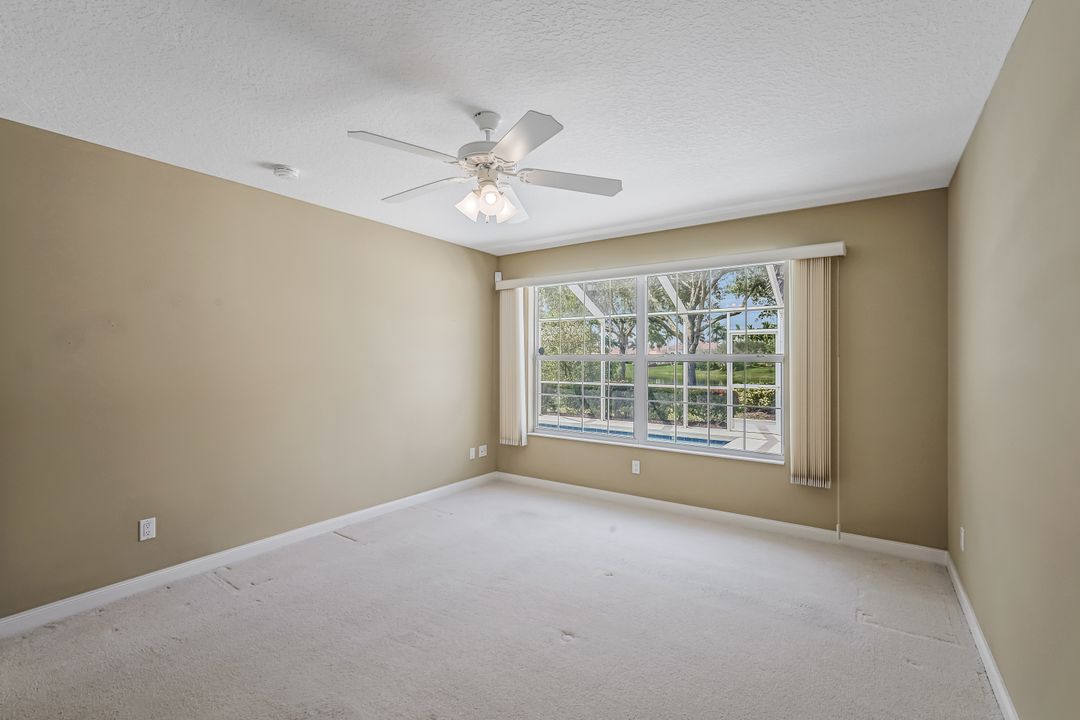 28827 Vermillion Ln, Bonita Springs, FL 34135