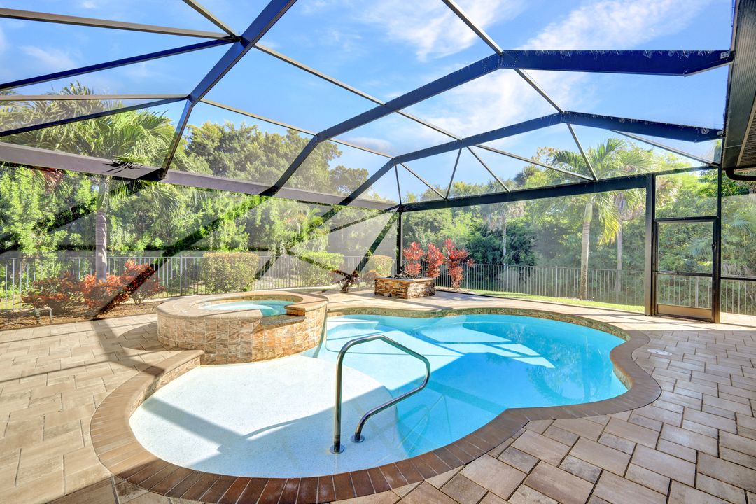 1189 S Town and River Dr, Fort Myers, FL 33919