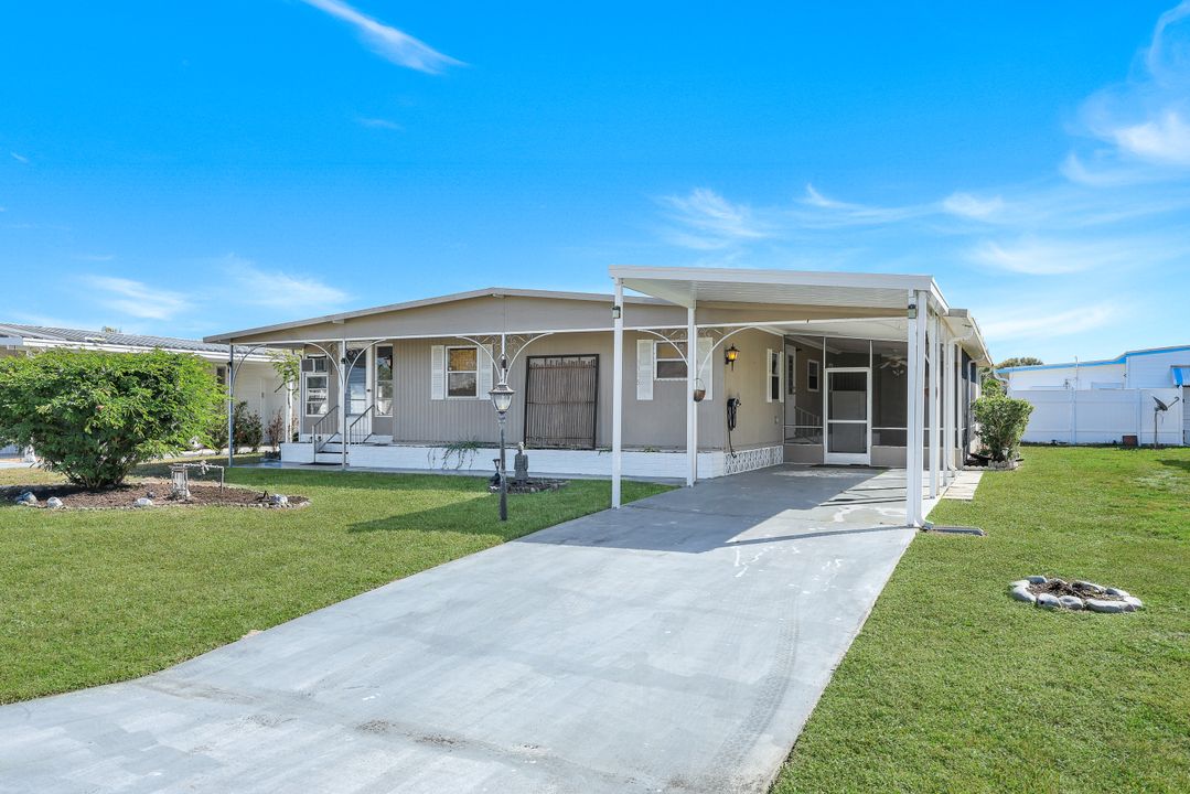 9335 Lord Rd, Bonita Springs, FL 34135