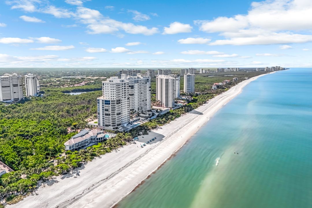 8111 Bay Colony Dr #1102, Naples, FL 34108