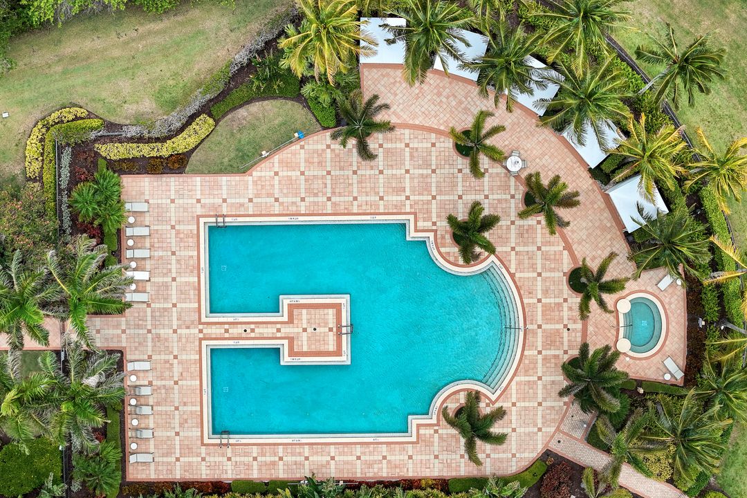 1050 Borghese Ln #106, Naples, FL 34114