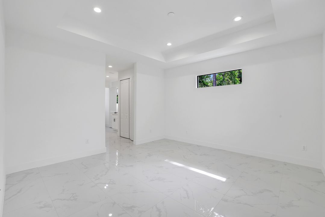 3644 35th Ave NE, Naples, FL 34120
