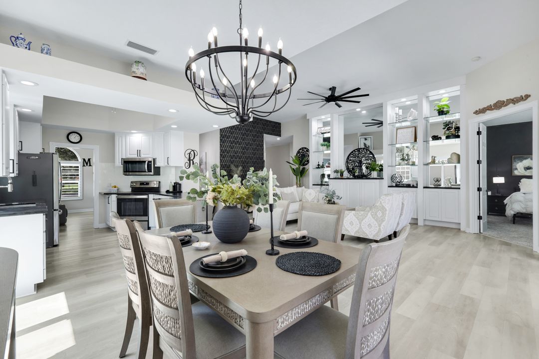 4402 Prescott Ln, Naples, FL 34119