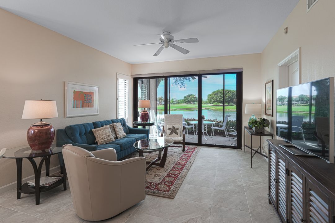 2444 Ravenna Blvd #101, Naples, FL 34109