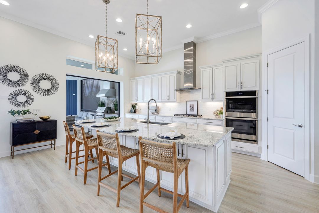 9463 Montelanico Loop, Naples, FL 34119