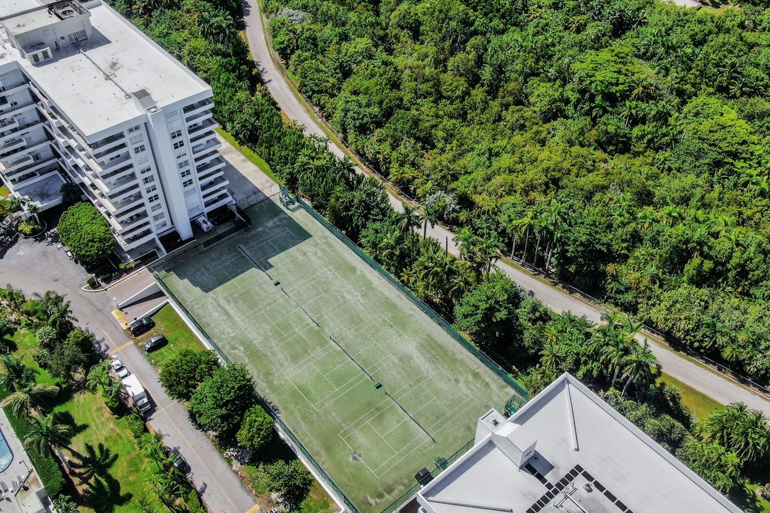 155 Ocean Ln Dr #103, Key Biscayne, FL 33149