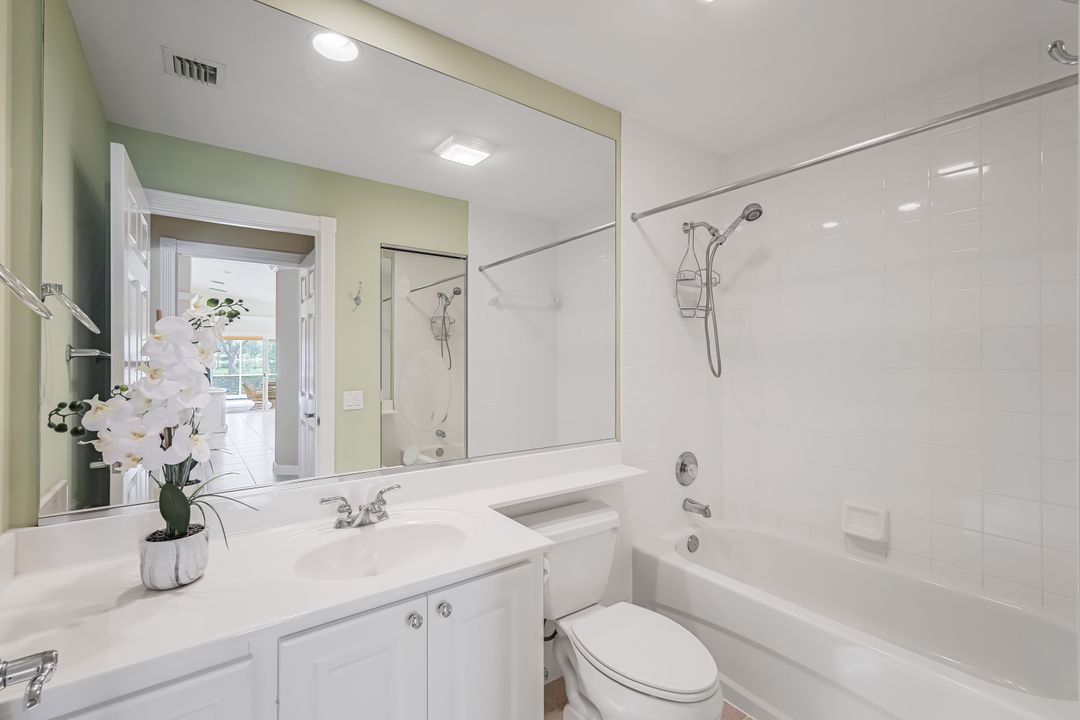 28827 Vermillion Ln, Bonita Springs, FL 34135