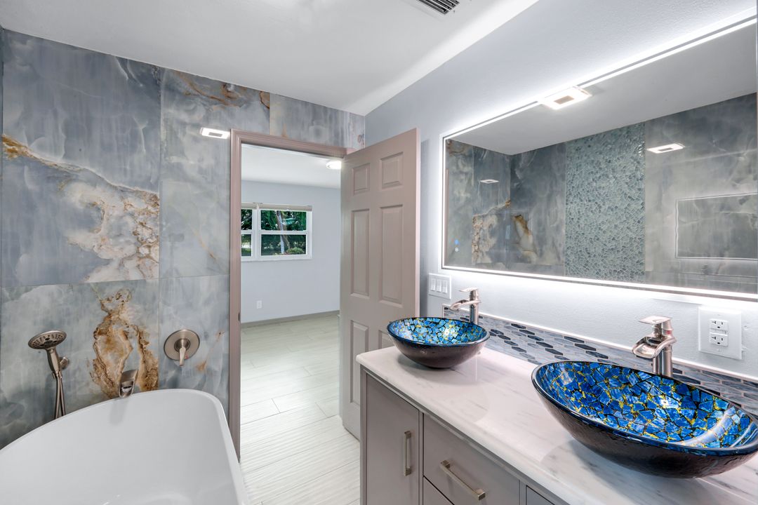 1621 SE 29th Terrace, Cape Coral, FL 33904