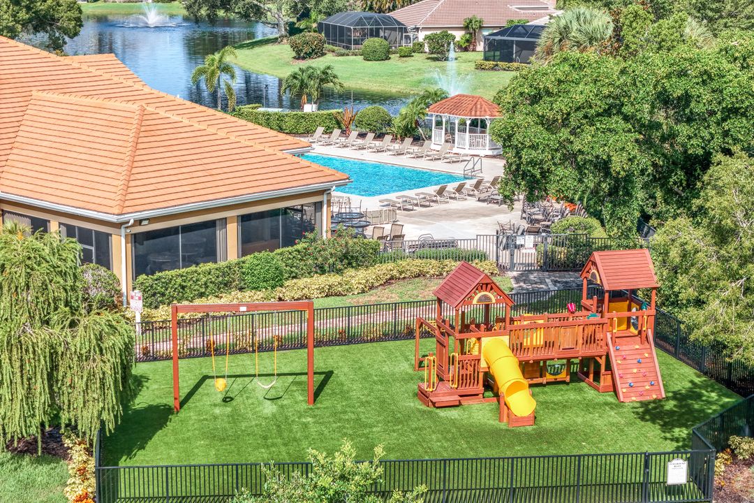 20050 Rookery Dr, Estero, FL 33928