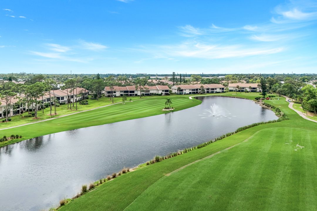 5585 Trailwinds Dr #326, Fort Myers, FL 33907