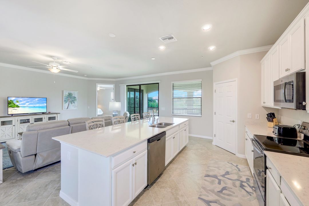 17331 Cherrywood Ct  #8103, Bonita Springs, FL 34135