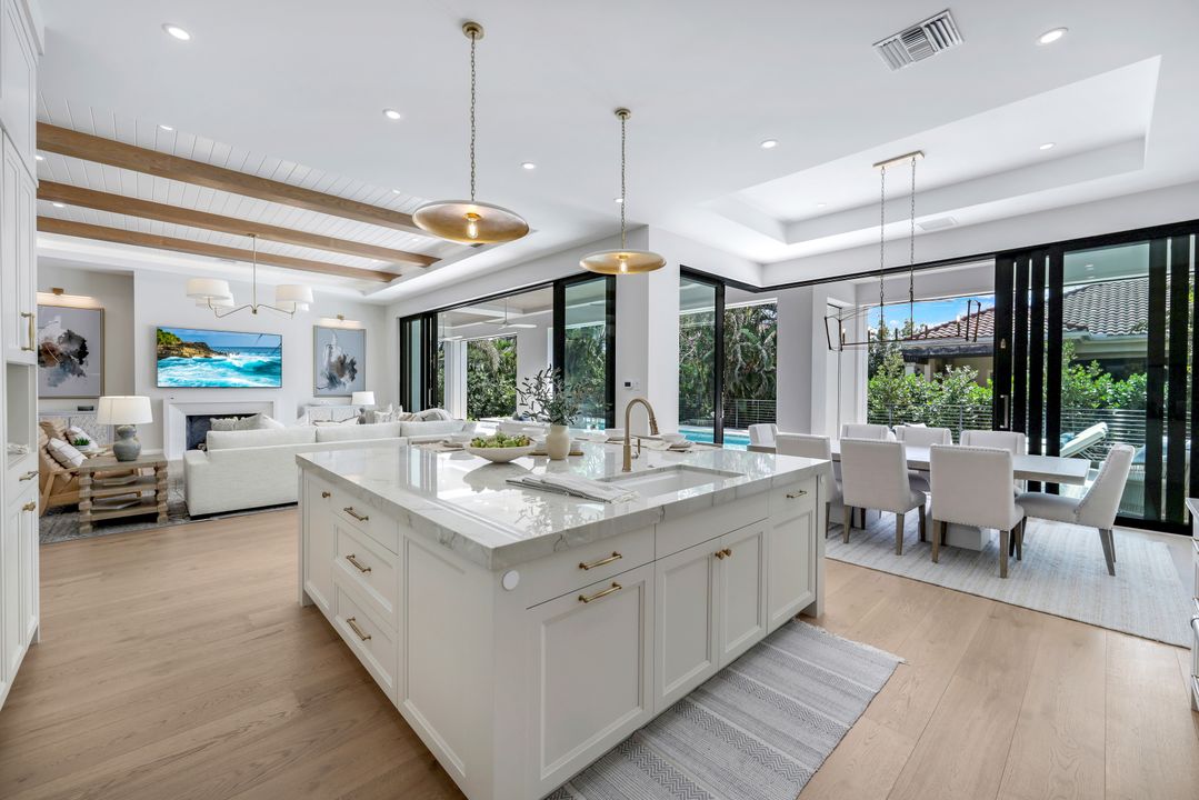 448 Devils Ln, Naples, FL 34103