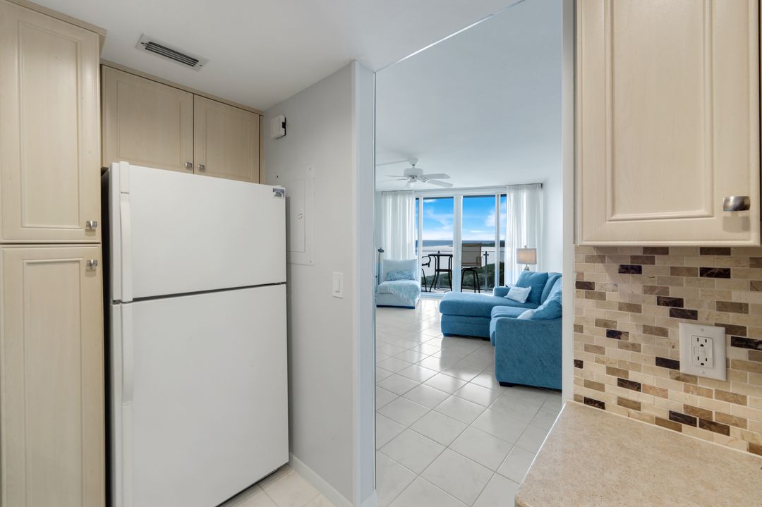 58 N Collier Blvd #706, Marco Island, FL 34145