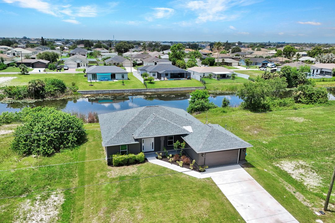 918 NE 12th St, Cape Coral, FL 33909