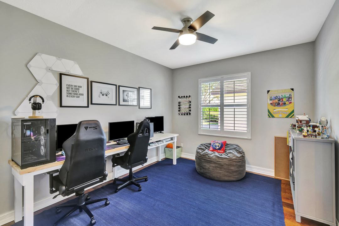 8019 San Simeon, Naples, FL 34109