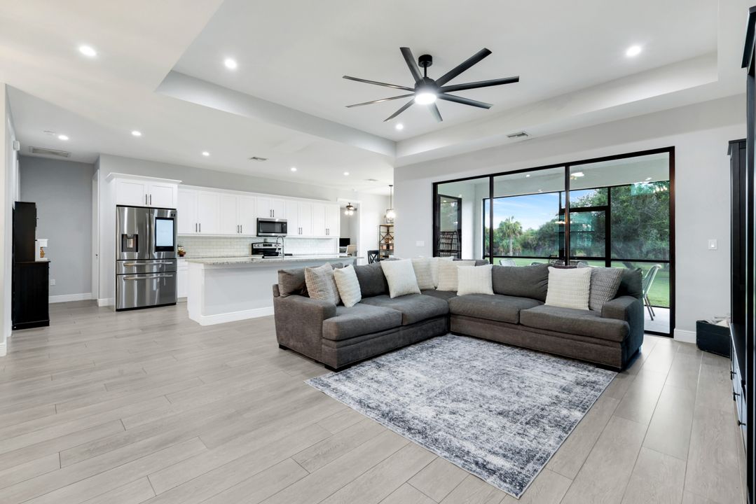 763 35th Ave NW, Naples, FL 34120