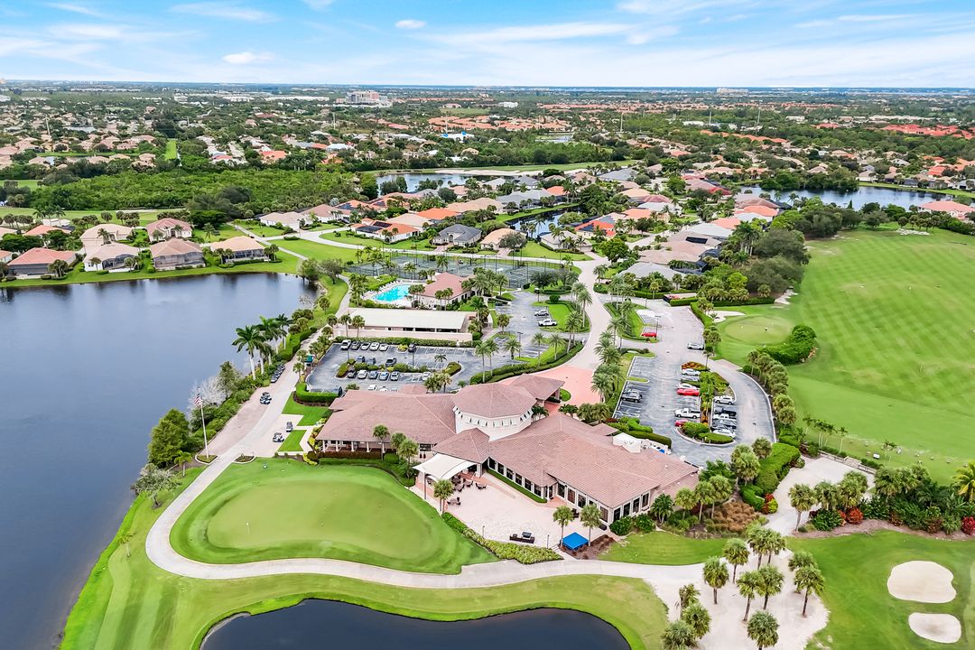 8929 Greenwich Hills Way, Fort Myers, FL 33908