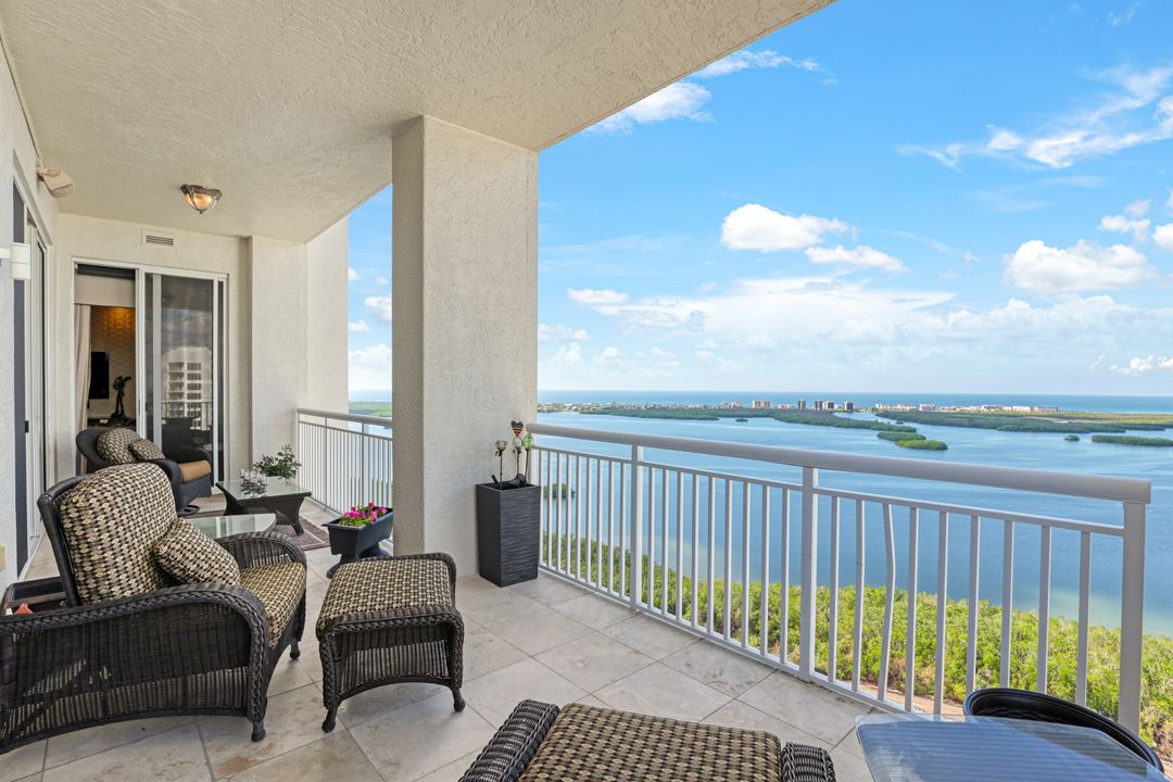 4951 Bonita Bay Blvd #PH203, Bonita Springs, FL 34134