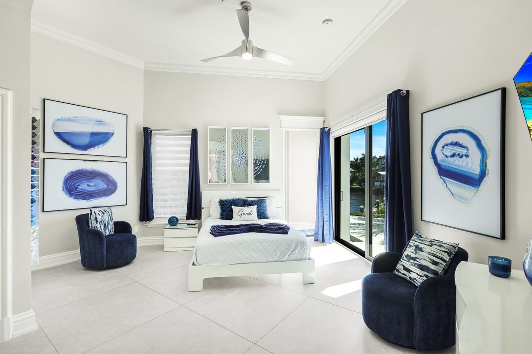 1518 Hermitage Ln, Cape Coral, FL 33914