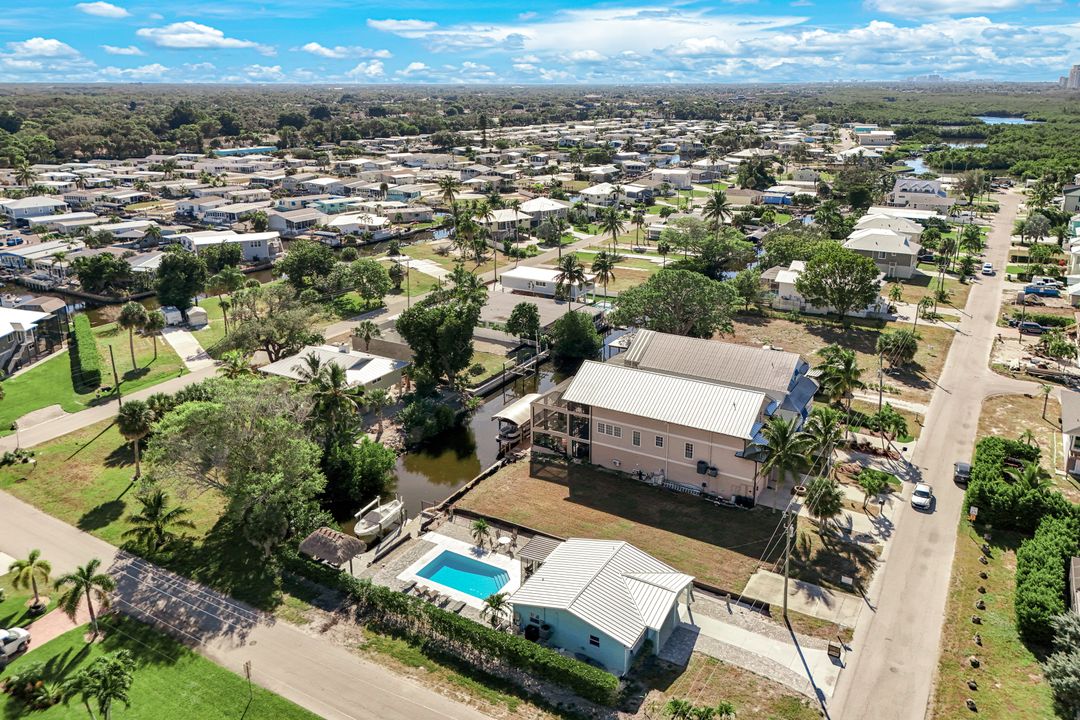 24504 Redfish St, Bonita Springs, FL 34134