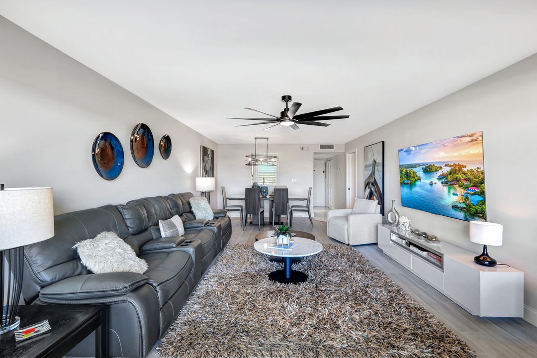 6220 Augusta Dr, Fort Myers, FL 33907