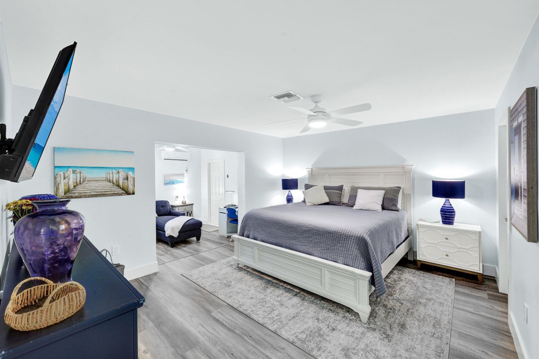 318 Castaways St, Marco Island, FL 34145