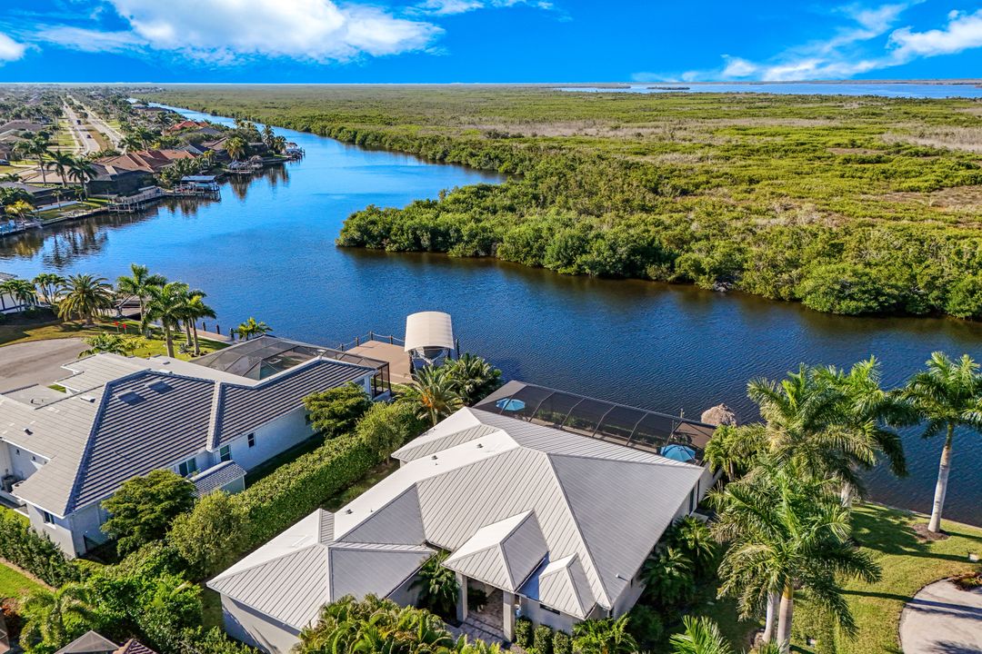 2906 SW 29th Terrace, Cape Coral, FL 33914