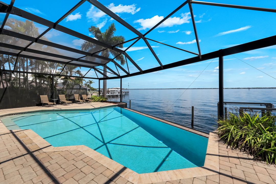 3115 SE 22nd Pl, Cape Coral, FL 33904