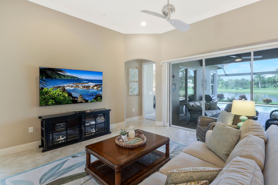12120 Corcoran Pl, Fort Myers, FL 33913