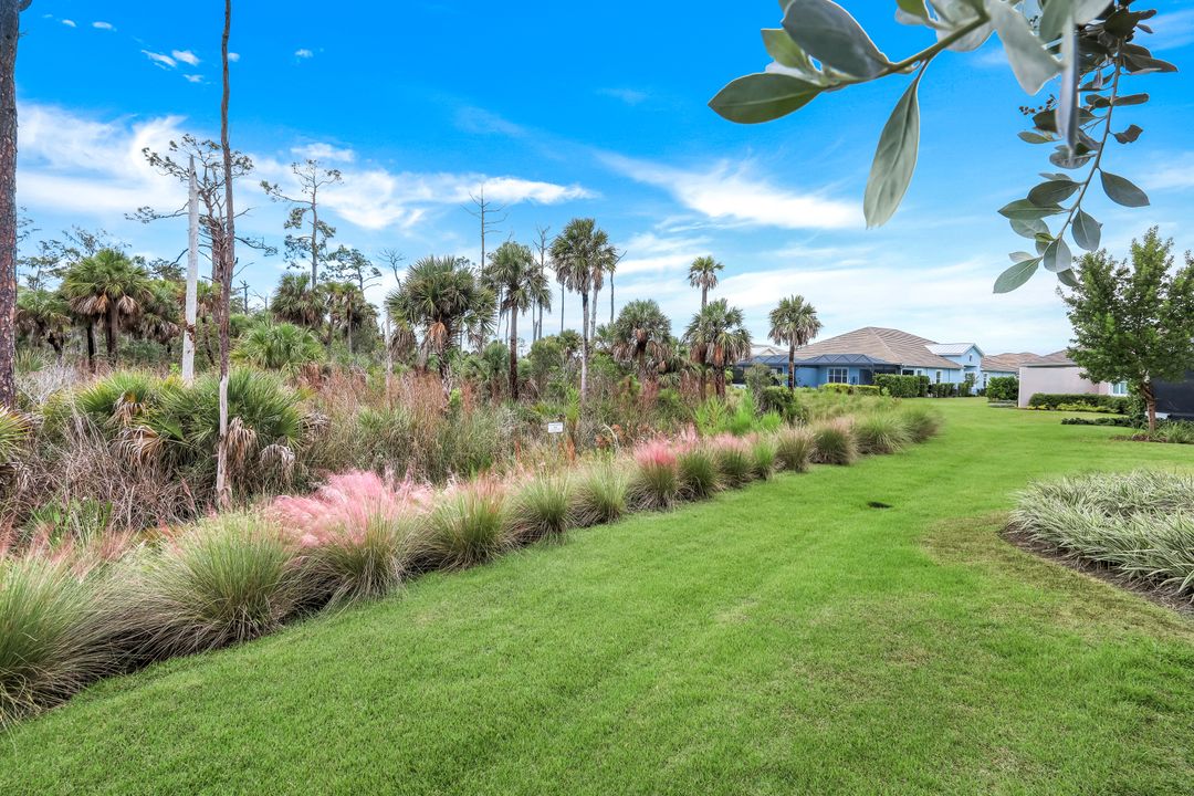 6392 Arriba Ave, Naples, FL 34113