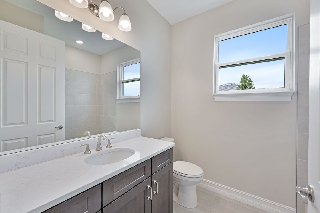 28238 Captiva Shell Lp, Bonita Springs, FL 34135