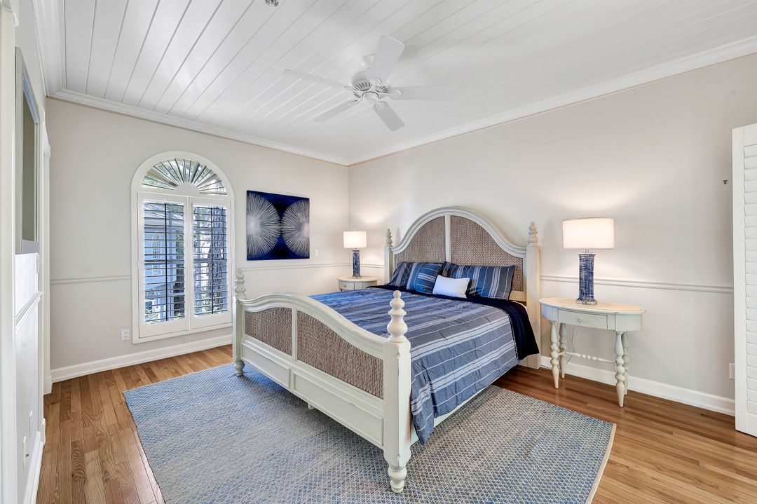 3822 Survey Cir, Bonita Springs, FL 34134