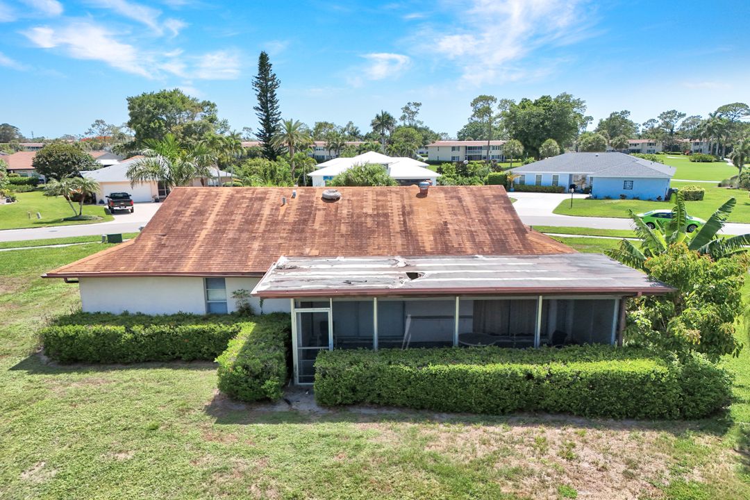 4305 Beechwood Lake Dr, Naples, FL 34112