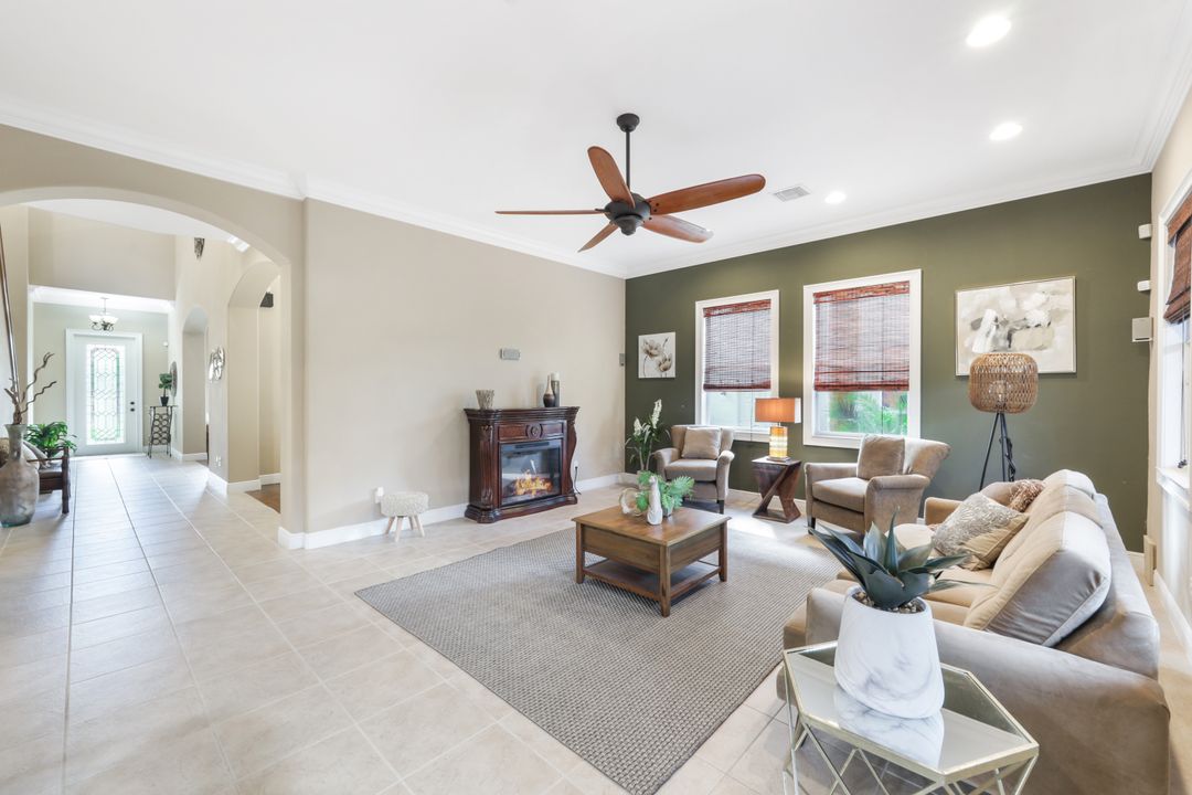 17190 Wrigley Cir, Fort Myers, FL 33908