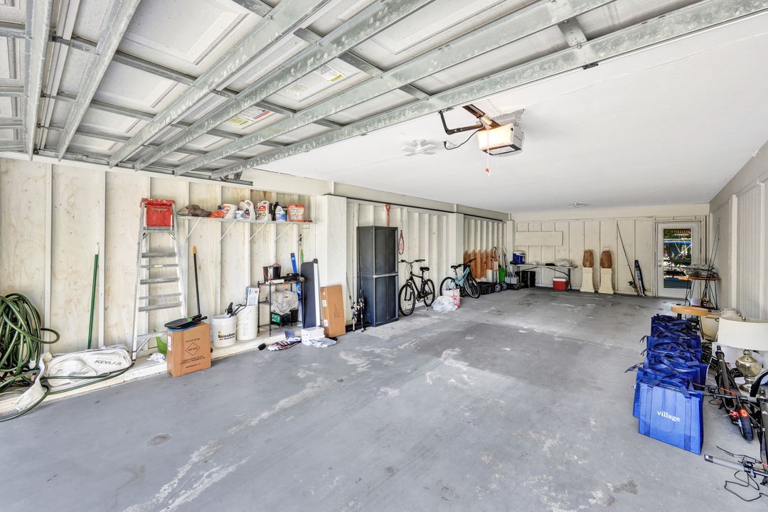 1285 Grand Canal Dr, Naples, FL 34110