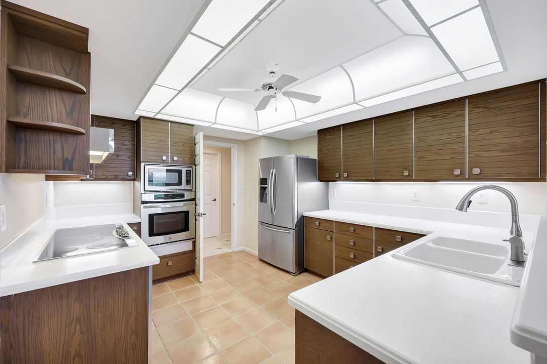 6001 Pelican Bay Blvd #202, Naples, FL 34108